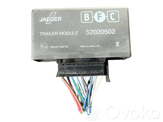 Piekabes āķa vadības bloks