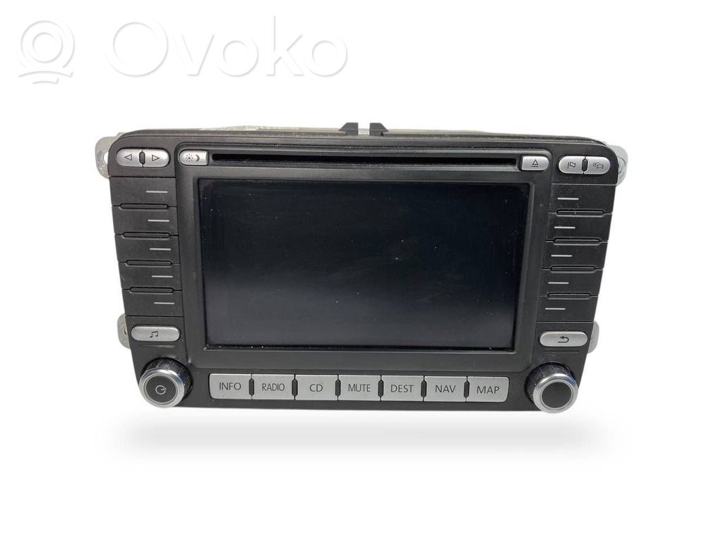 Radio / CD/DVD atskaņotājs / navigācija