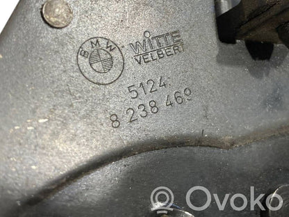 Aizmugurējā pārsega slēdzene