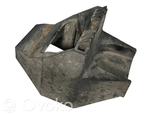 Держатель/кронштейн радиатора(ов)