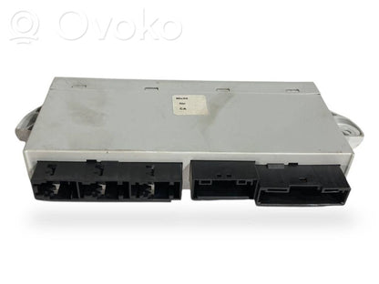 Durvju vadības bloks