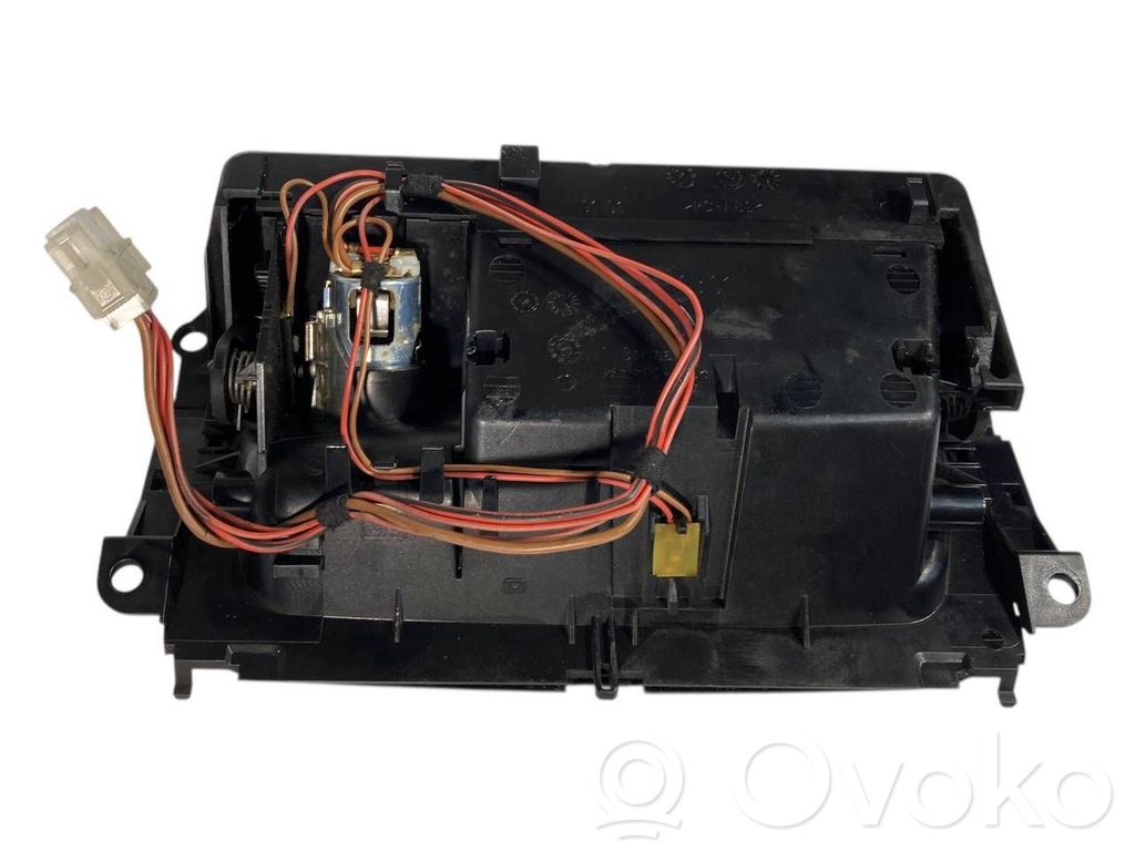 Salona dekoratīvās apdares komplekts