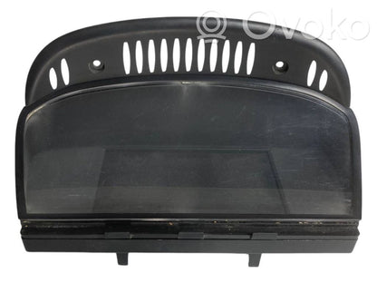 Ekrāns / displejs / mazais ekrāns