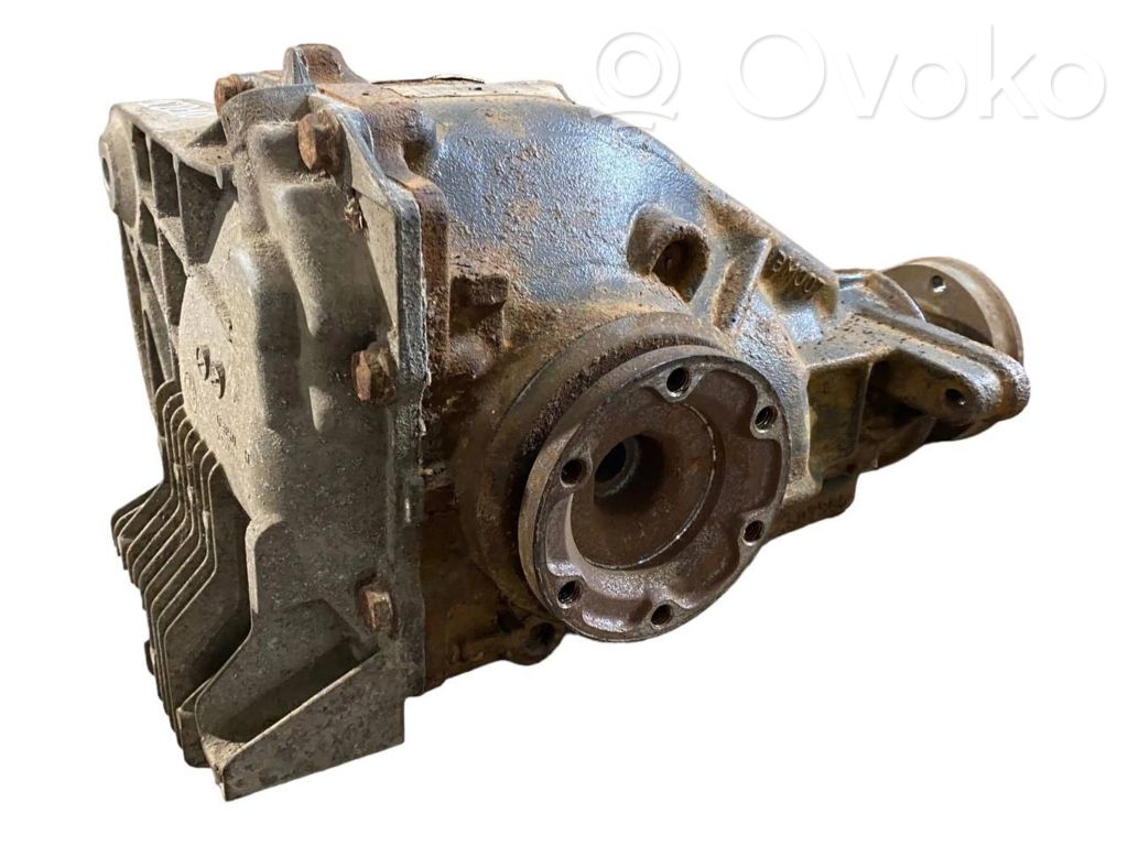 Aizmugurējais reduktors