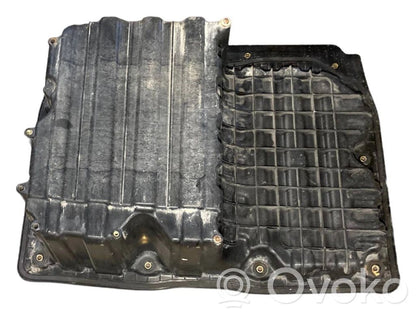 Trunk storage compartment