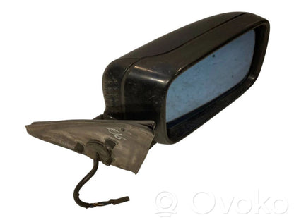 Mirror (electrically controlled)