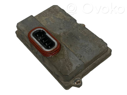 Headlight unit / (xenon unit)