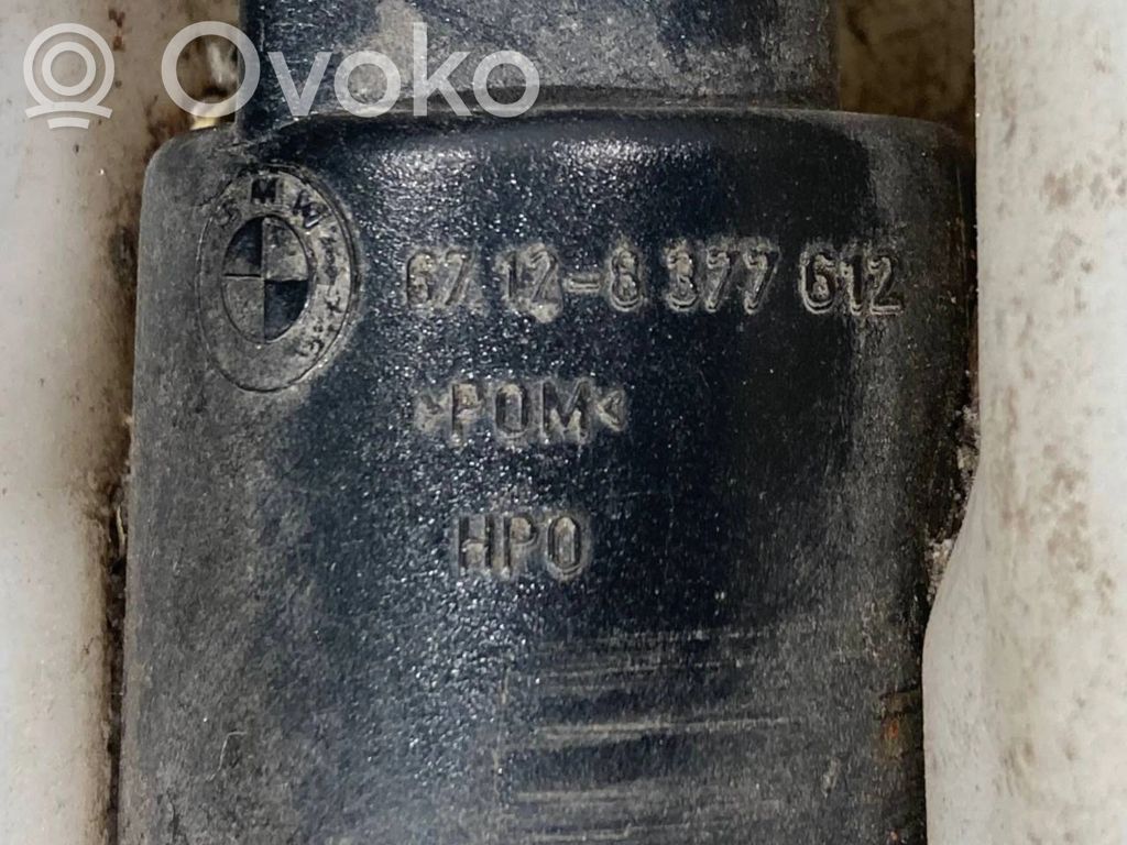 Window fluid tank