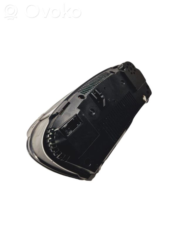 Spidometrs (instrumentu panelī)