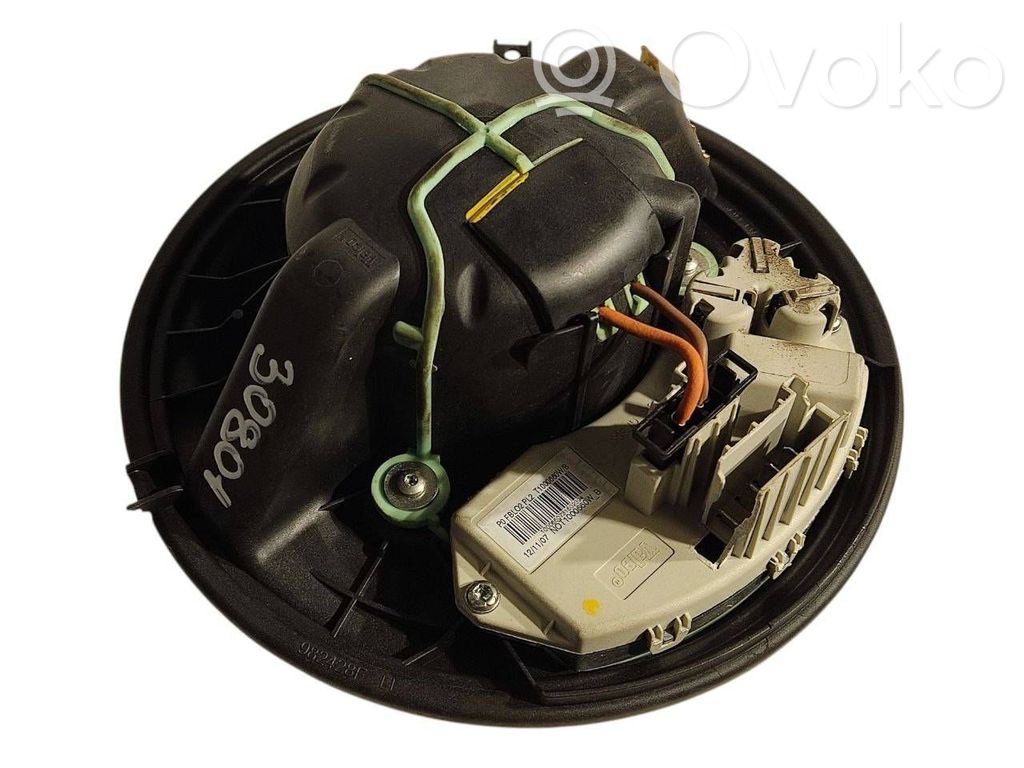 Mazā radiatora ventilators