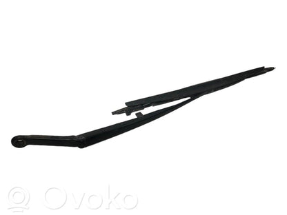 Windshield wiper arm