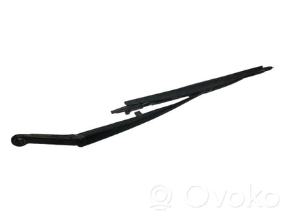 Windshield wiper arm