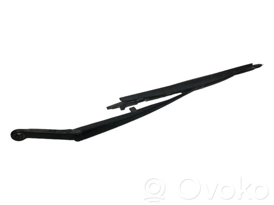 Windshield wiper arm