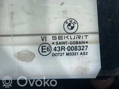 aizmugurējo durvju stikls