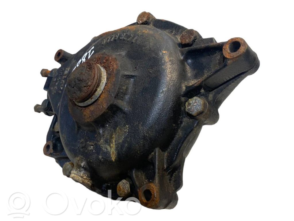 Priekšējais reduktors