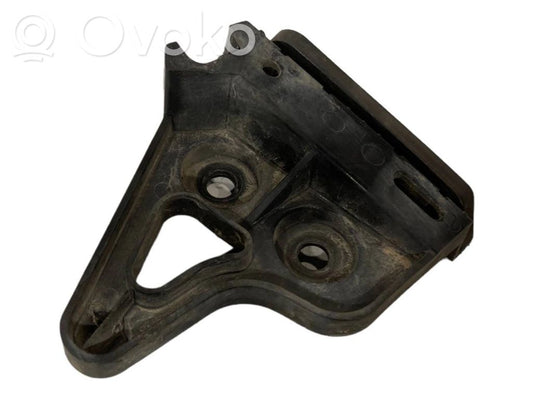 Aizmugurējā bufera montāžas kronšteins