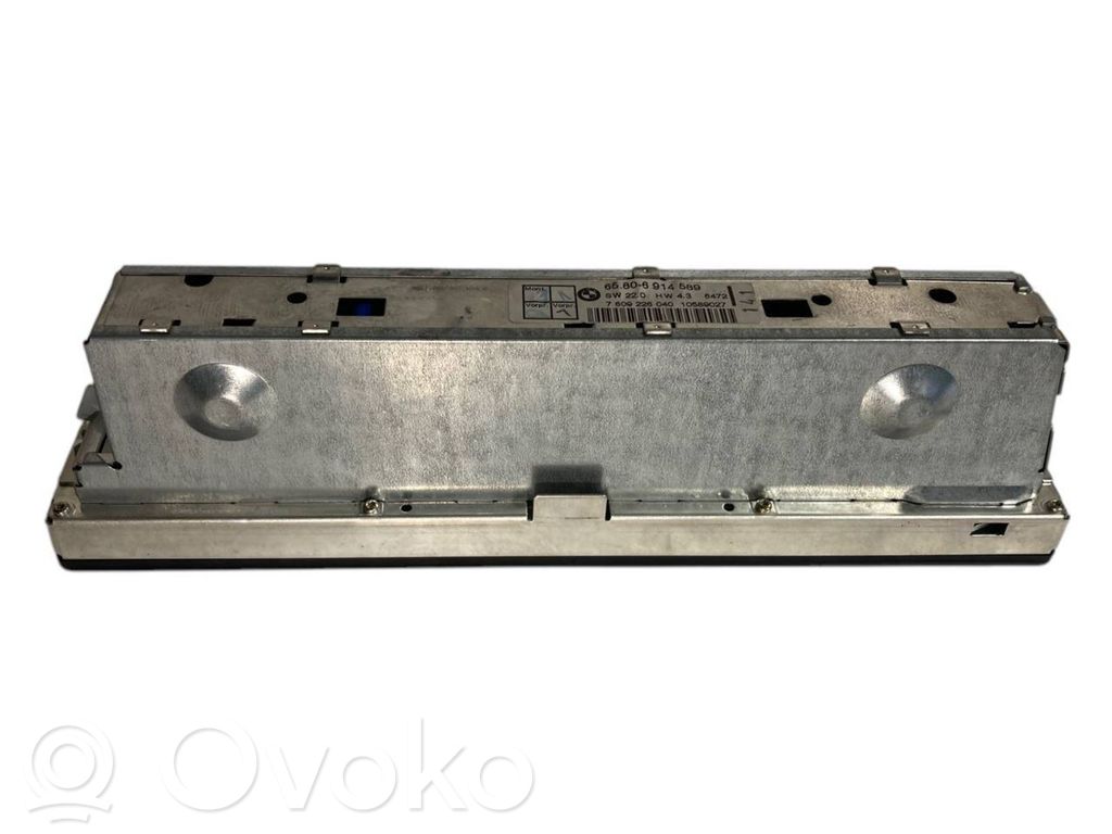 Radio / CD/DVD atskaņotājs / navigācija