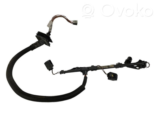 Fuel injector wires