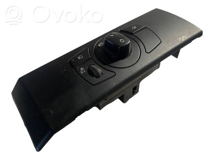 Headlight switch