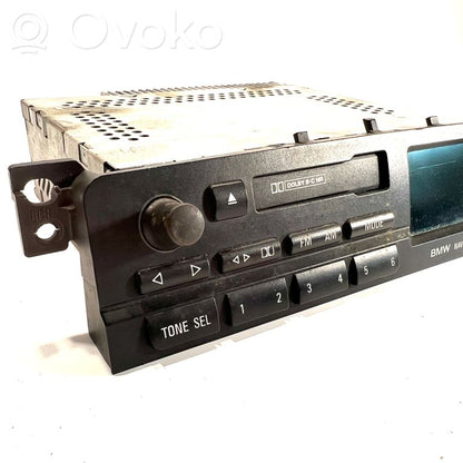 Radio / CD/DVD player / navigation