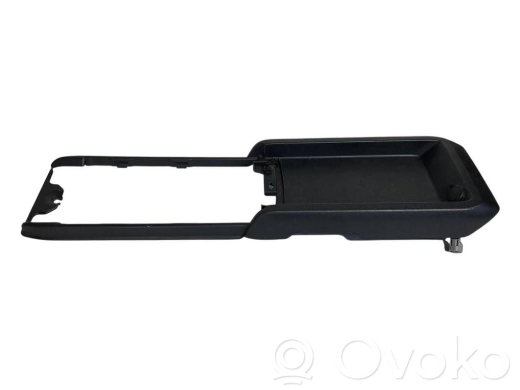 Cita veida vidus konsoles (tuneļa) elementi