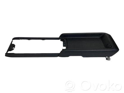 Cita veida vidus konsoles (tuneļa) elementi