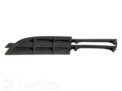 Lower grille (three-piece)