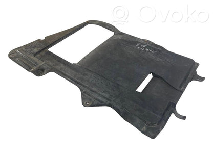 Vidusdaļas apakšas aizsargs