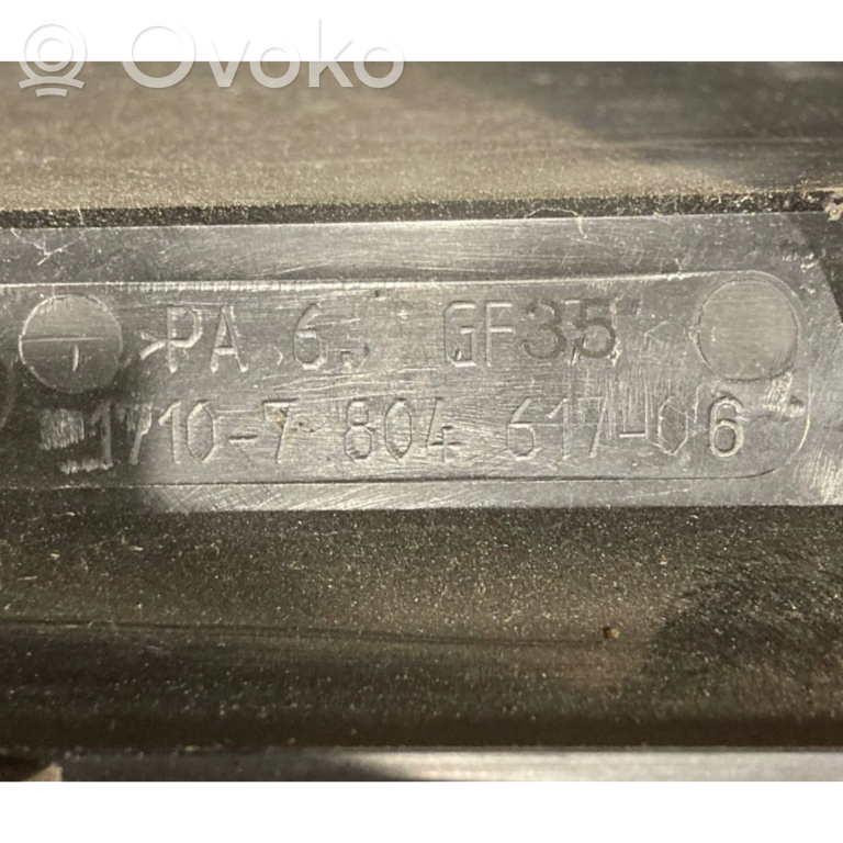 Radiatoru paneļa apakšējā daļa (televizora)