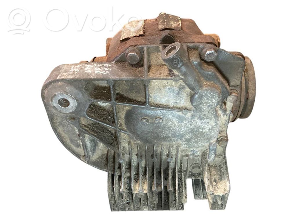 Aizmugurējais reduktors