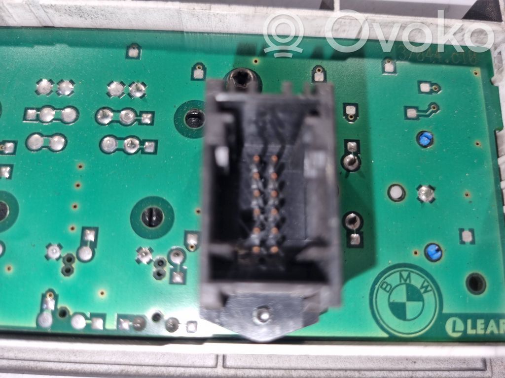 Headlight switch