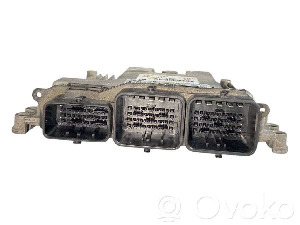 Aizdedzes ECU komplekts