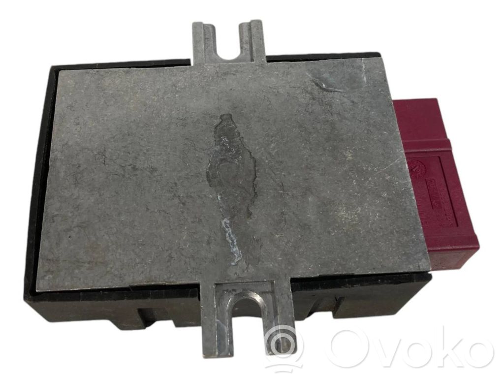 Degvielas sūkņa vadības bloks