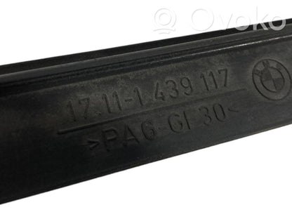 Radiatoru paneļa augšējā daļa (televizors)