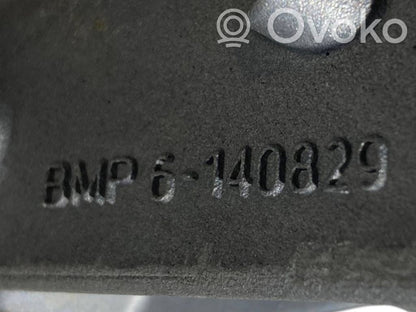 Front panel mounting beam