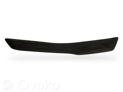 Aizmugurējā sliekšņa dekoratīvā apdare (iekšējā)