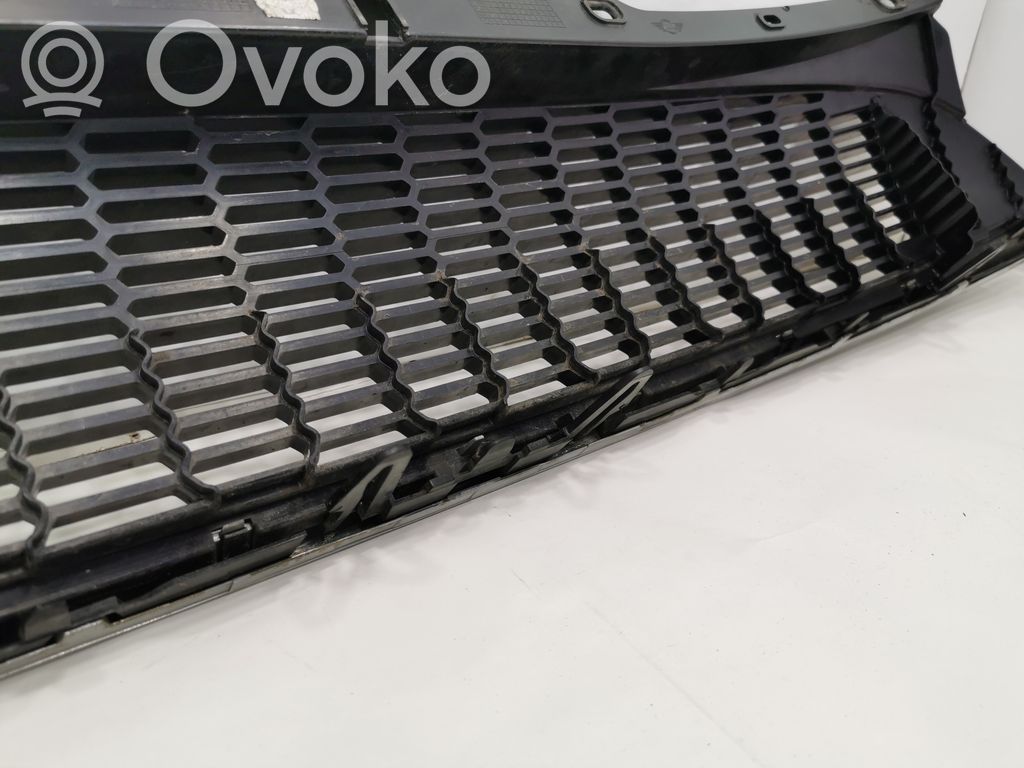 Priekšējais režģis