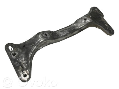 Кронштейн крепления трансмиссии