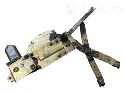 Elektriskais loga pacelšanas mehānisms bez motoriņa