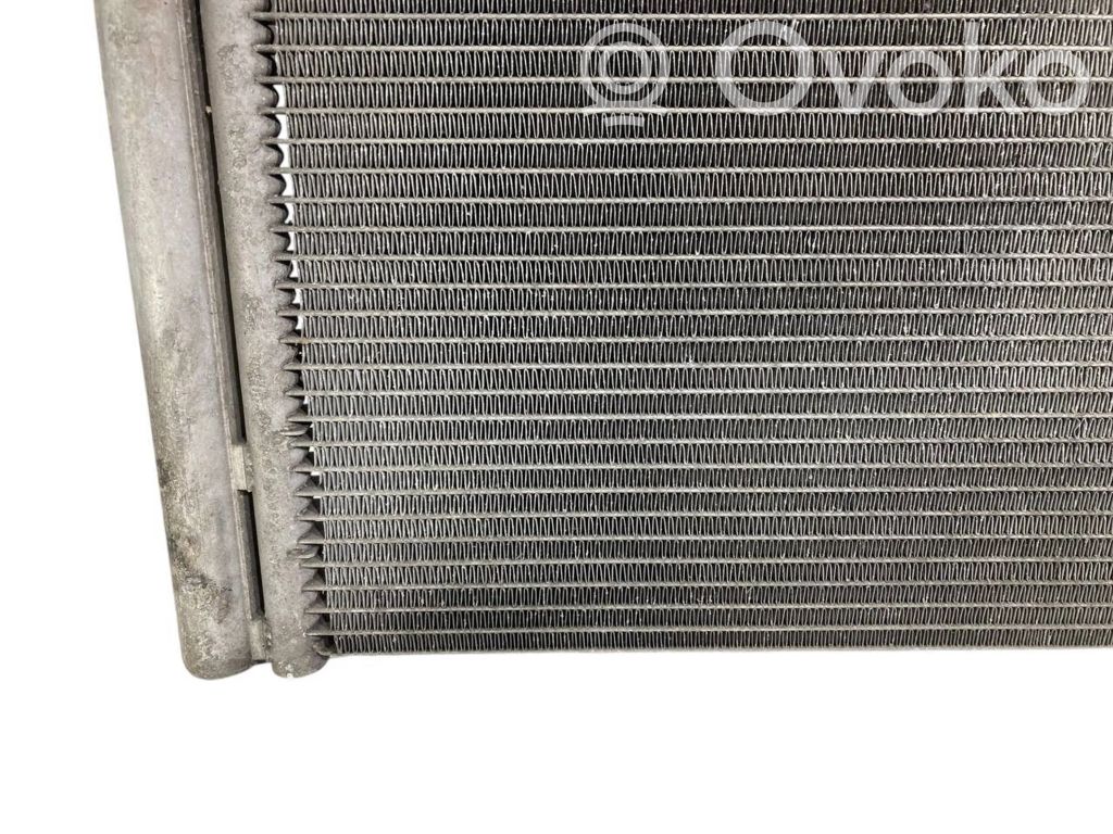 Air conditioner cooling radiator
