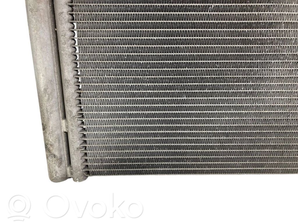 Gaisa kondicioniera dzeses radiators