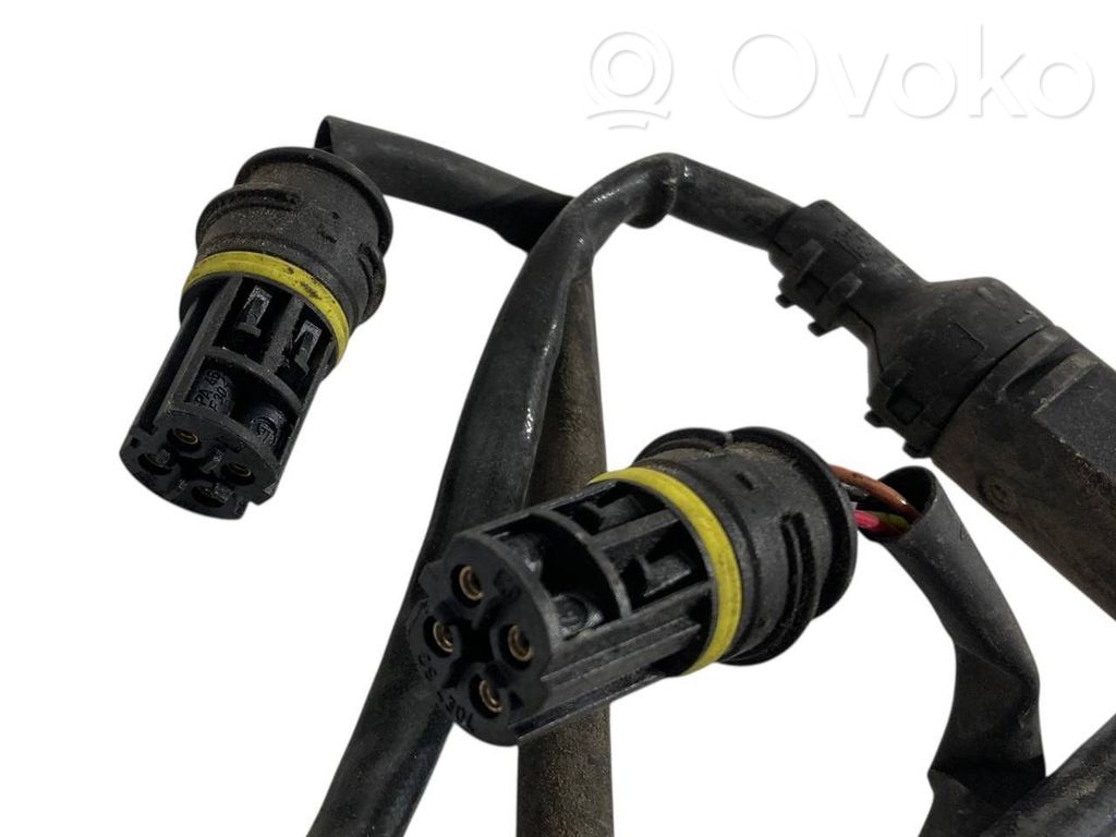 Dzinēja vadu instalācija