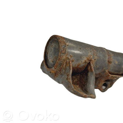 Priekšpusē amortizators ar atsperi