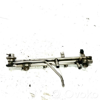 Degvielas maģistrālā caurule