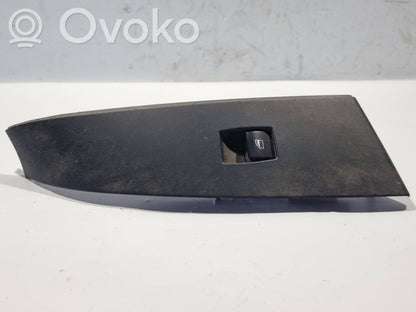 Power window switch