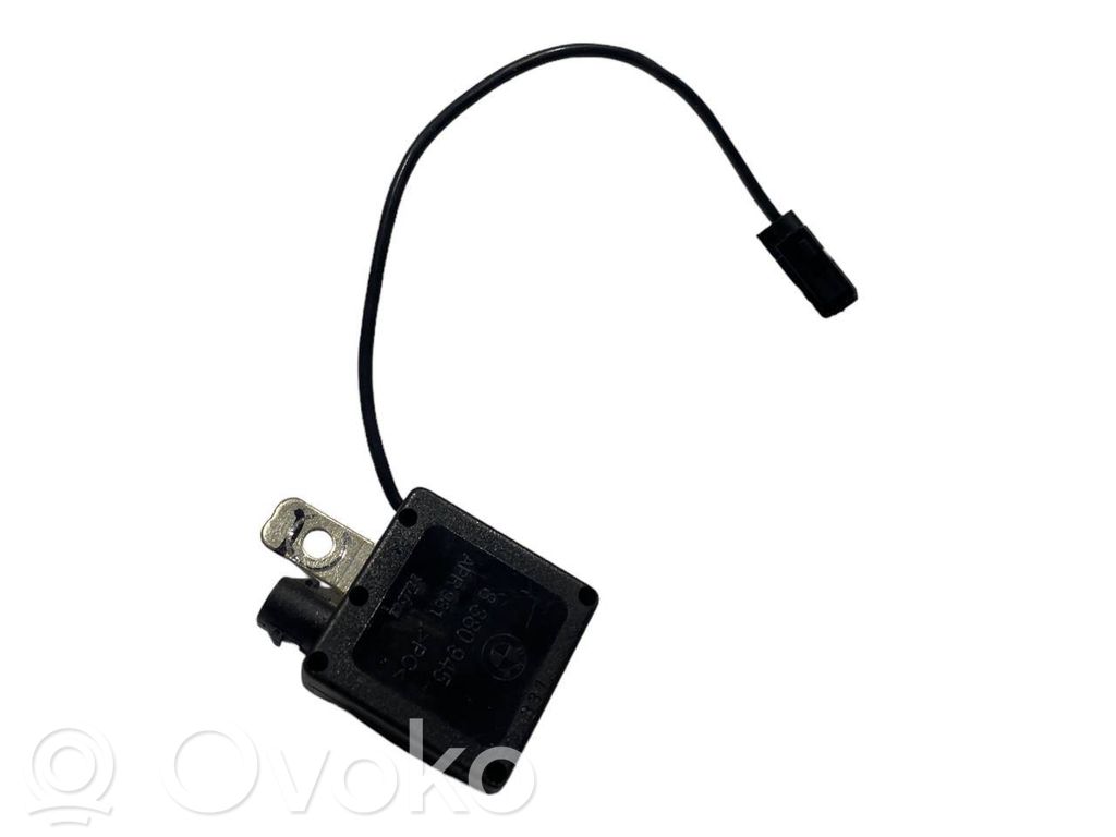 Antenas vadības bloks