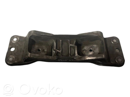 Кронштейн крепления трансмиссии