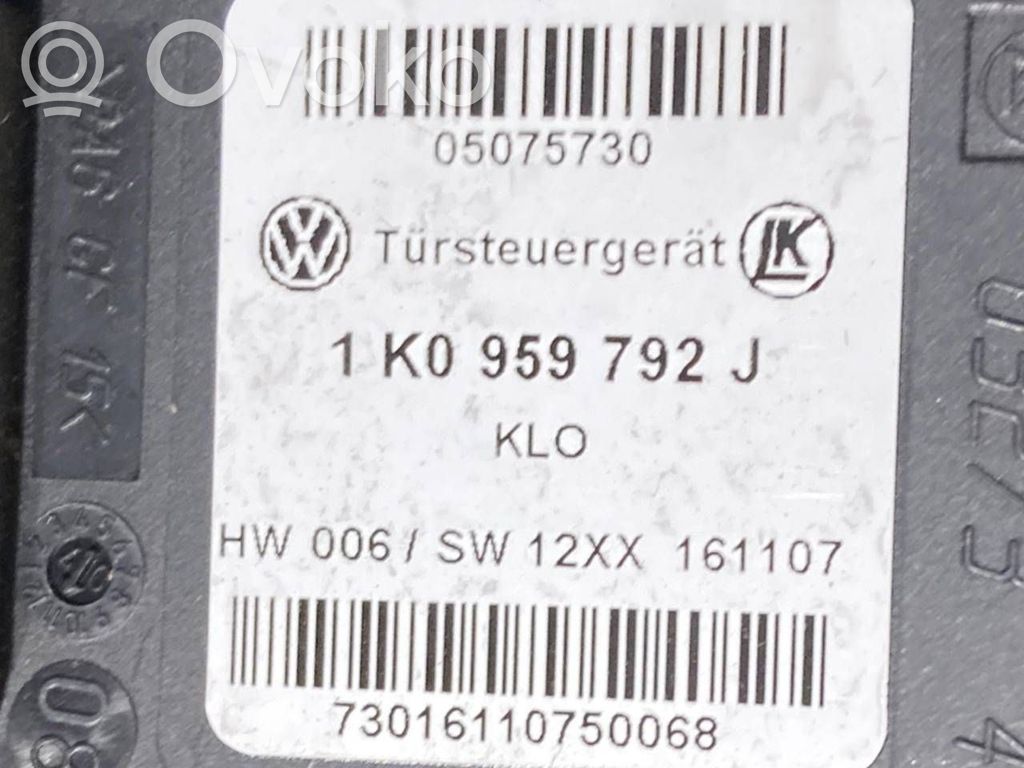 Priekšpusē elektriskā loga pacelšanas mehānisma komplekts