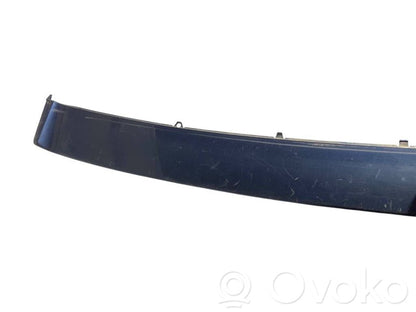 Dekoratīvās aizmugurē bampera ulikas