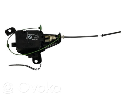 Degvielas tvertnes elektriskā slēdzene